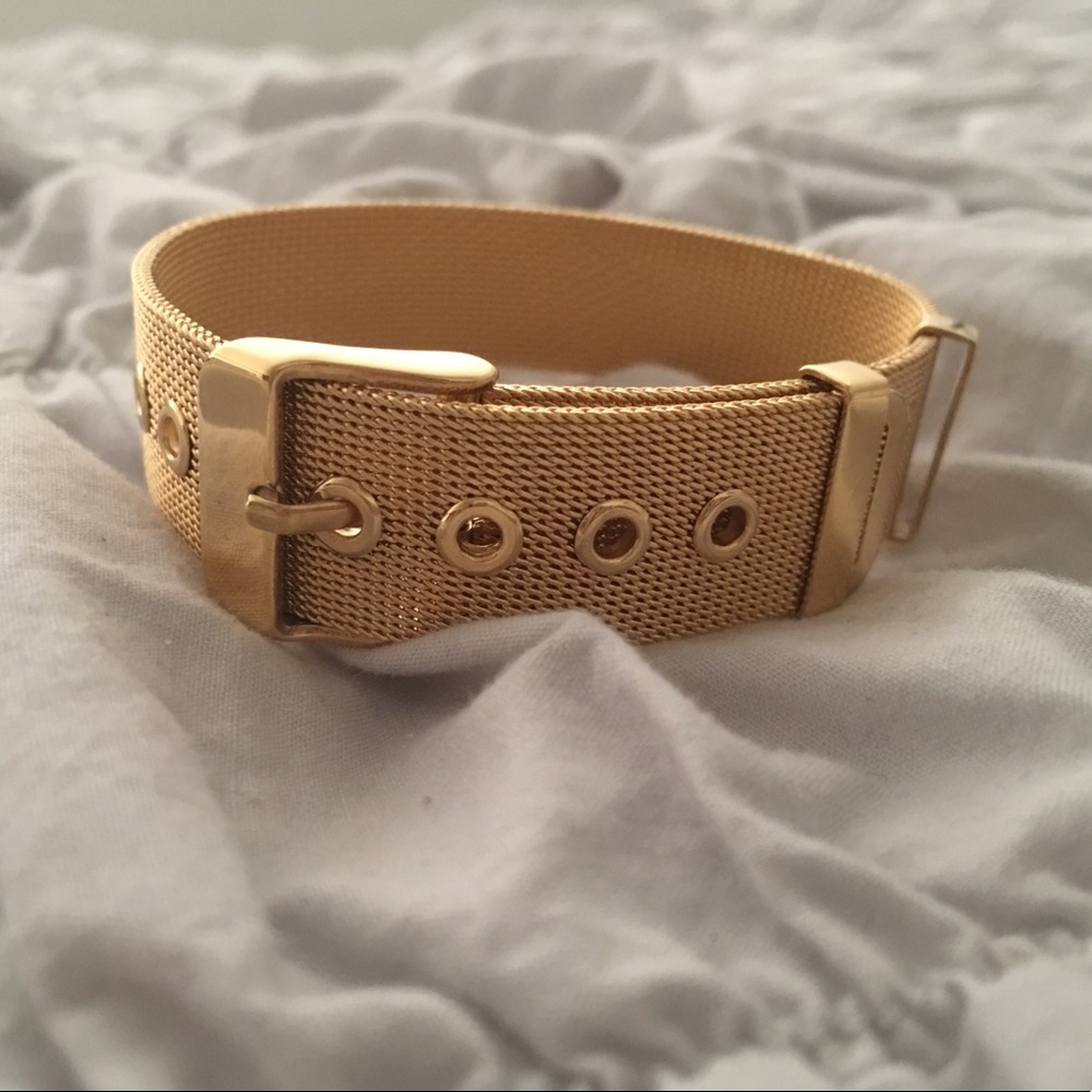 Gold Belt Bangle